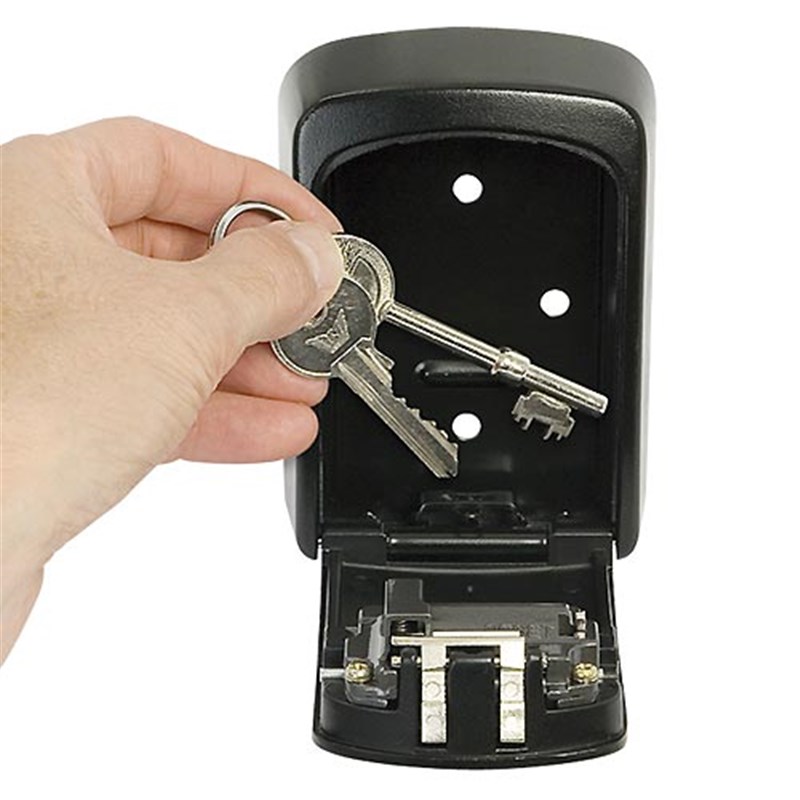 SQUIRE Combination Key Safe - 4 Wheel