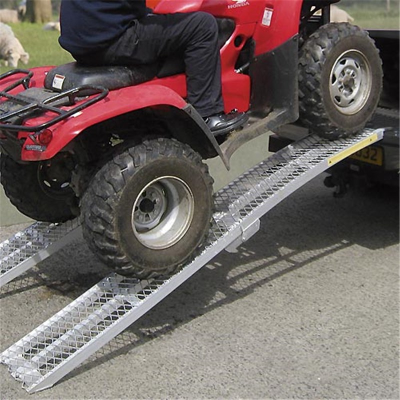 Folding 2.26m Aluminium Loading Ramps - VOK 23/06, 1 pair (570kg)
