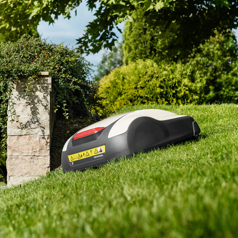 HONDA Miimo HRM1000 Robotic Lawn Mower