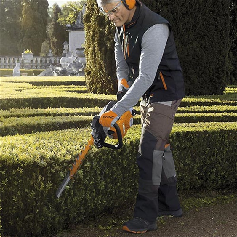 STIHL HS 82 T Hedge Trimmer, 24